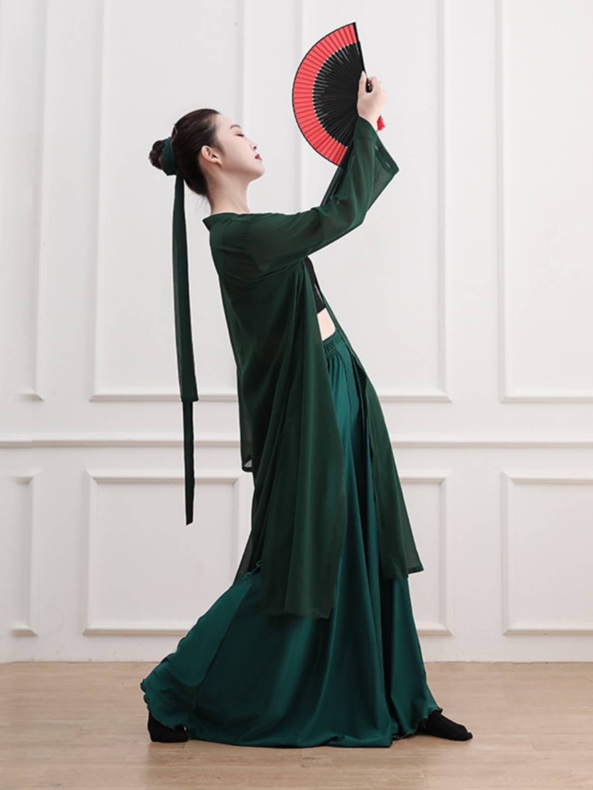 Chinese style jazz dance service green snake retro yarn modern dance performance clothes practice clothes wide -leg pants ancient style Jazz