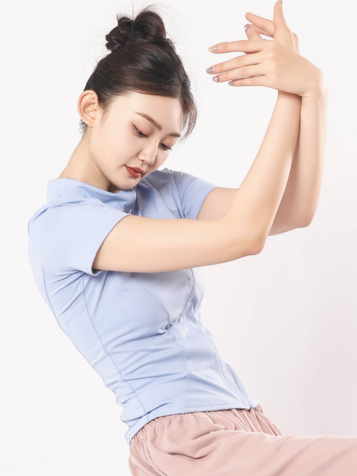 Duotang's new modern dance exercise service summer zipper top short -sleeved dance clothing shows thin sportswear shape clothing