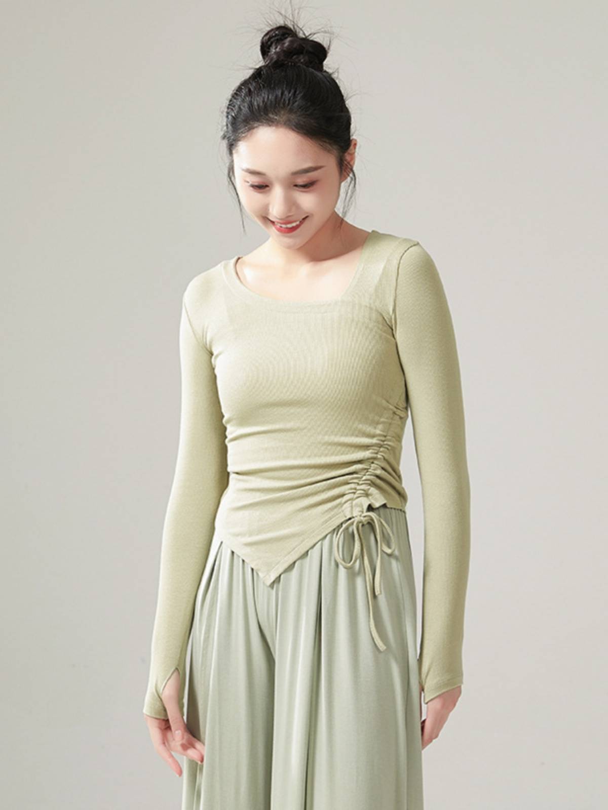 Modern dance long -sleeved shirt drawing top Chinese dance basic training service dance performance service training service teacher class