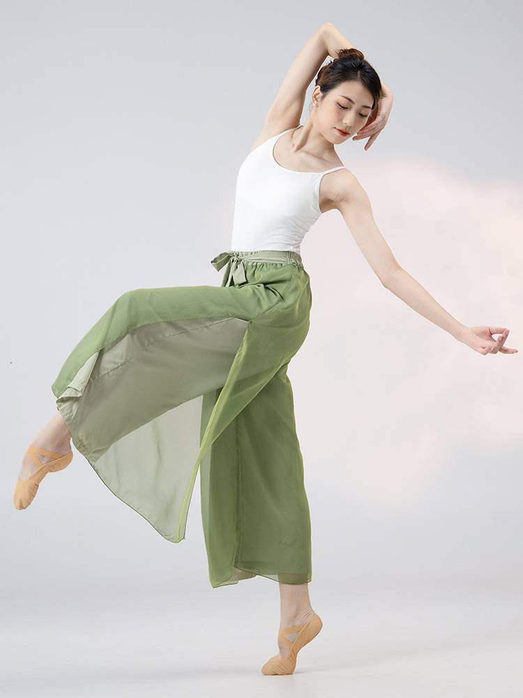 Xuan Palace Classical Dance Clothing with a female suspender vest with chest pads Modern Dance Practice Chinese Dance top