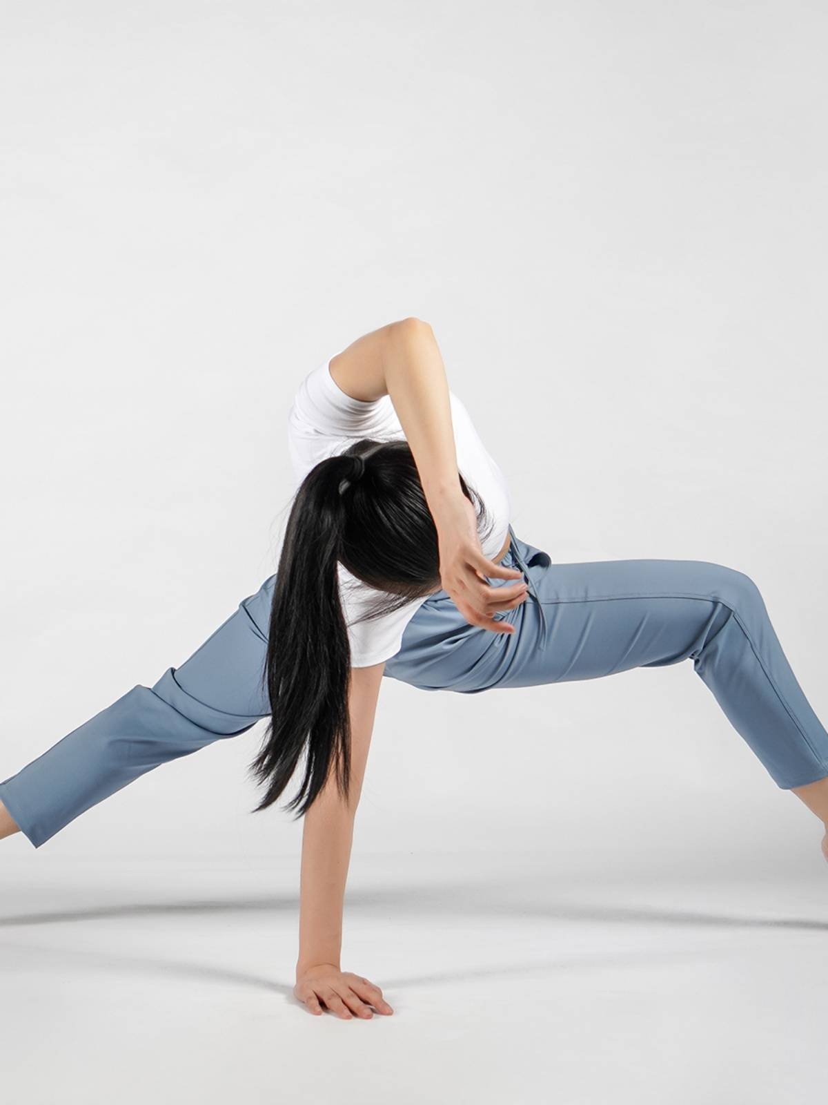 Put a Th355 Modern Dance Pants Female Fast Drive Dance Nine -point Pants Slim Remucting Lean Legs