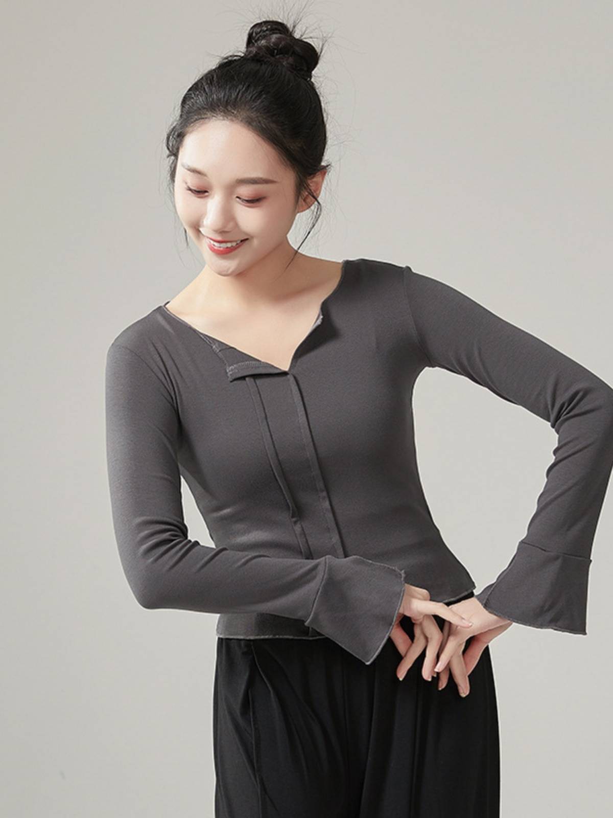 Classical Dance Dance Funny Female Autumn Long -sleeved Adult Dance Training Services Chinese Modern Dance Teacher Performance Server top