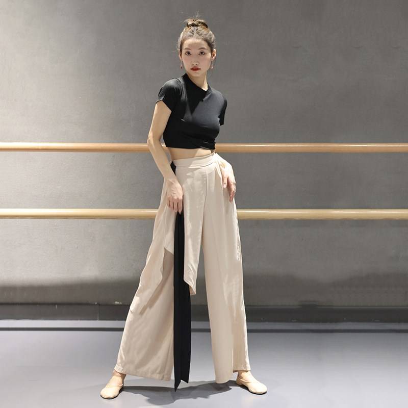 Modern dance exercise high -level sensor set refers to short -sleeved top performance clothes classical dance wide -leg pants dance pants new