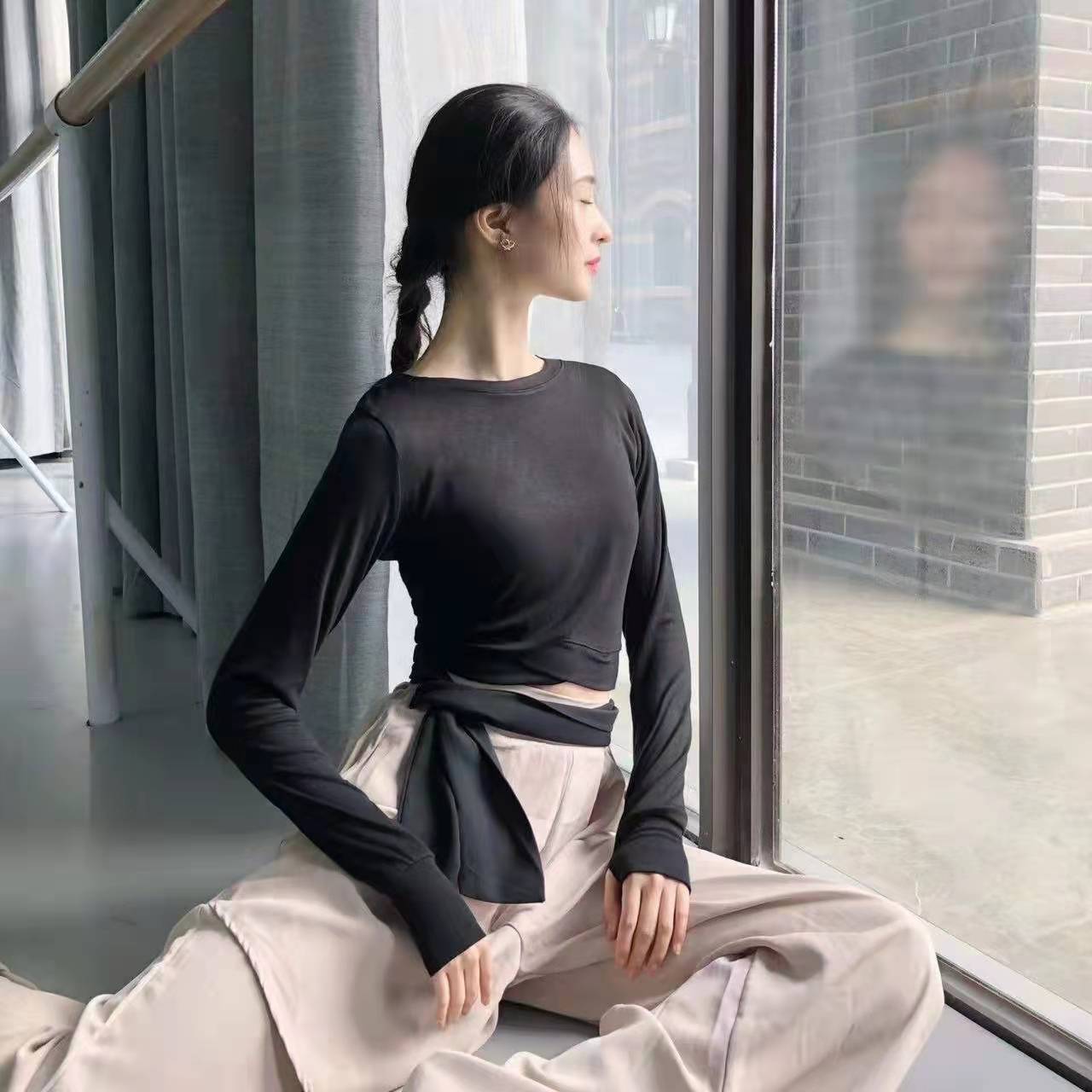 Modern dance exercise service Chinese classical dance top clothes are elegant and loose, elegant wide leg pants jazz dance performance