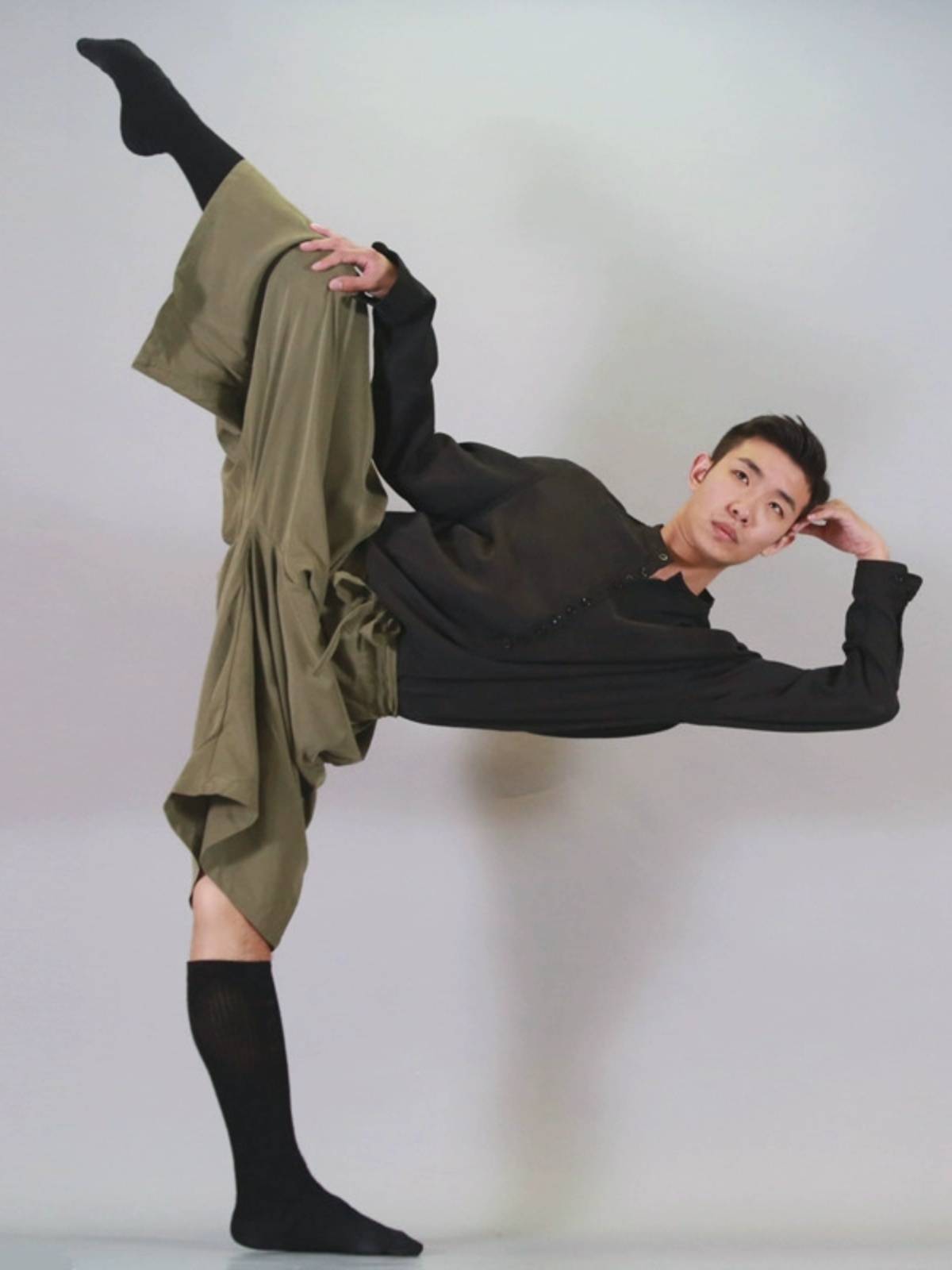 S15 Modern Dance Pants Pants Performance Services Loose and Slender Chinese Wind Training Pants Dance Pants Wide Legs Nine -point skirt