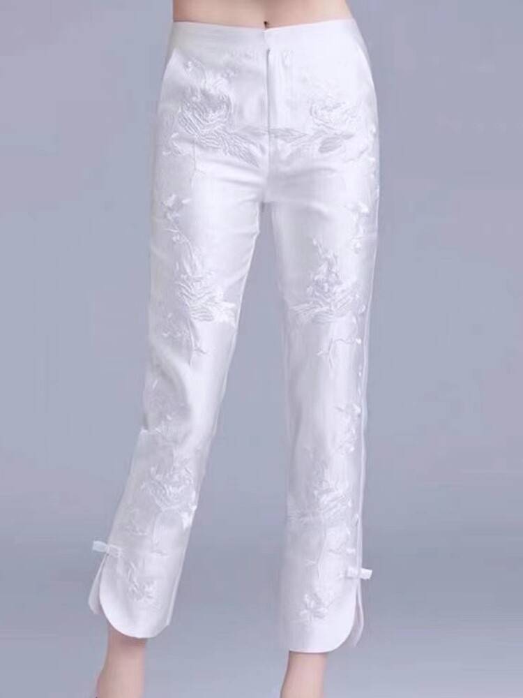 New Chinese -style Harun Pine Embroidered Pants Children Xia Guofeng's new white pants wild pants are thin casual horse pants