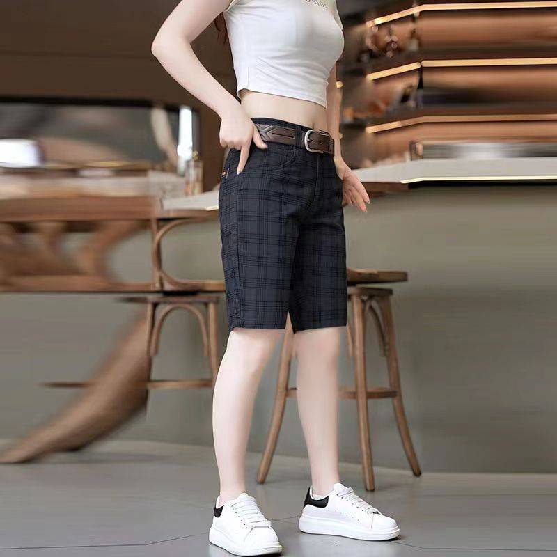 High-quality, leisure shorts for the summer and easy business quintestros
