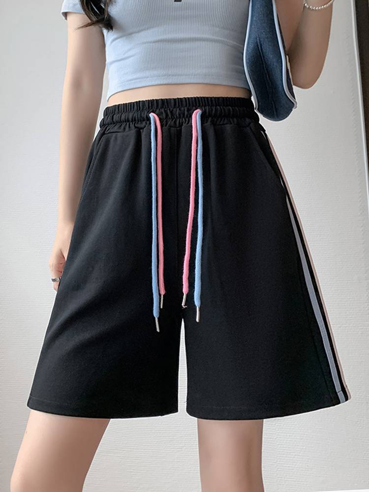 A new 2024 for a horsepants girl, a summer-to-Knee shorts girl