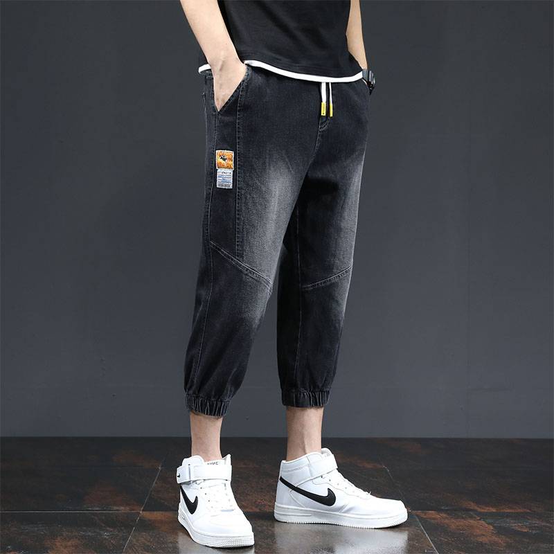 Seven -point pants men's jeans Summer thin models, loose sports casual shorts, slim feet youth pants
