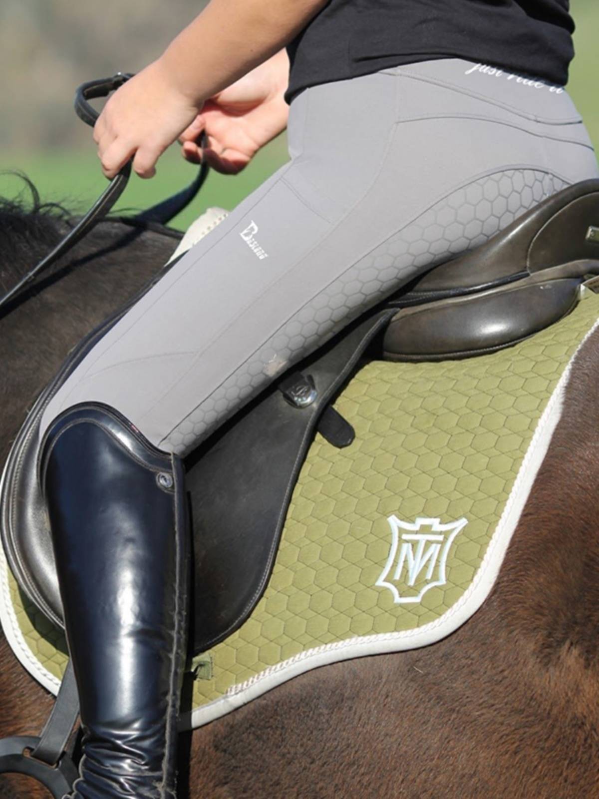 Spring and summer adult children's ladies thin equestrian horse pants riding high bombs high -shaped equestrian pants rider silicone equestrian pants
