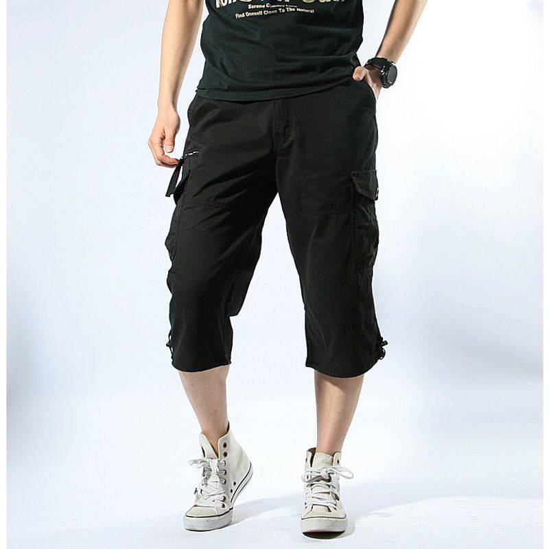 07 Black (with belts)