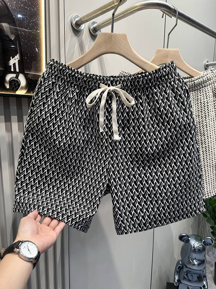 Light luxurious knuckle shorts