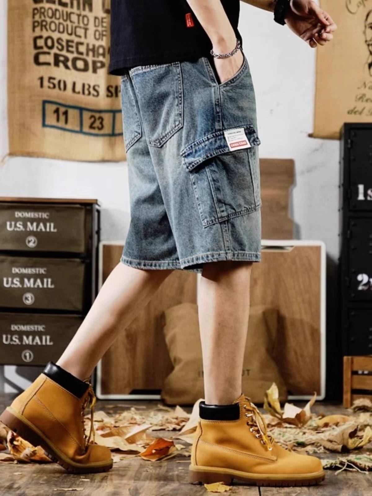 Large -size American leisure five -point denim shorts men's summer ins Big pocket horse pants washed straight tube loose 5 -point pants