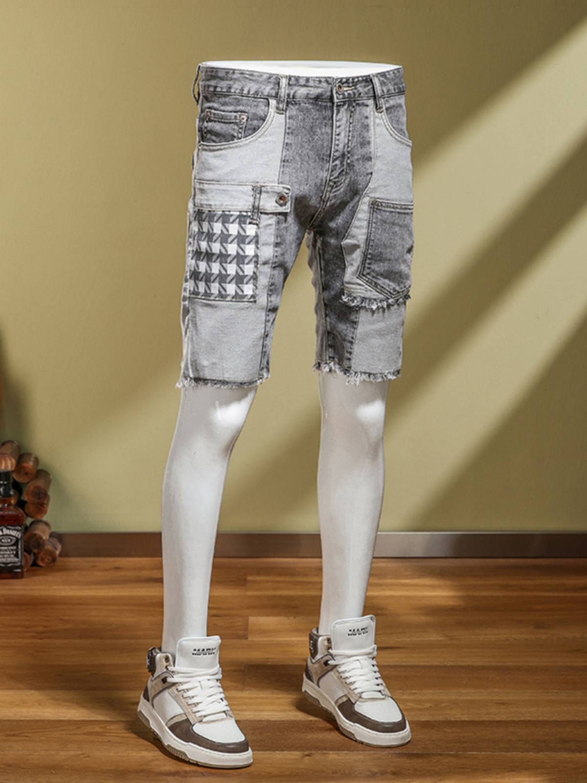 Denim shorts men's pants pants mid -pants tide brand horse pants 5 points elastic youth patch beggar stitching