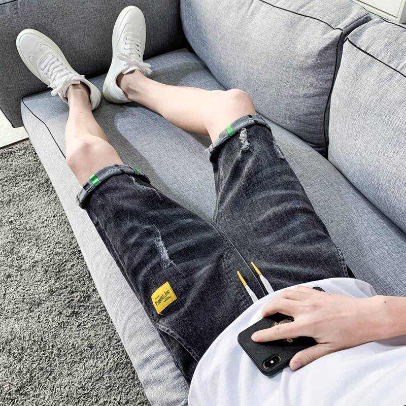 New product broken cave denim shorts, men's Korean edition slimming five -point horse pants, summer thin tide men's small feet 5 points