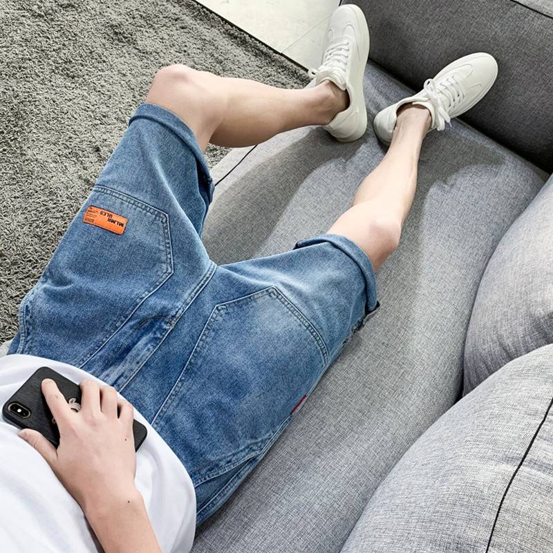 New product broken cave denim shorts, men's Korean edition slimming five -point horse pants, summer thin tide men's small feet 5 points