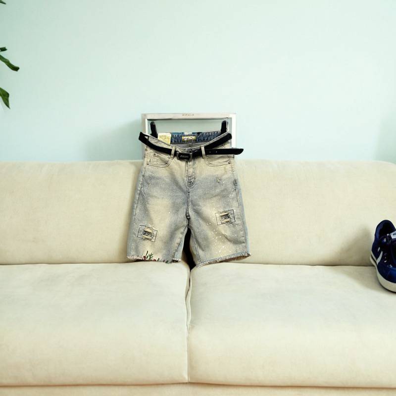 2024 Summer new 25917 American tide brand INS Washing Cave Denim Short Gongsong Small Pan Pants Pants Female
