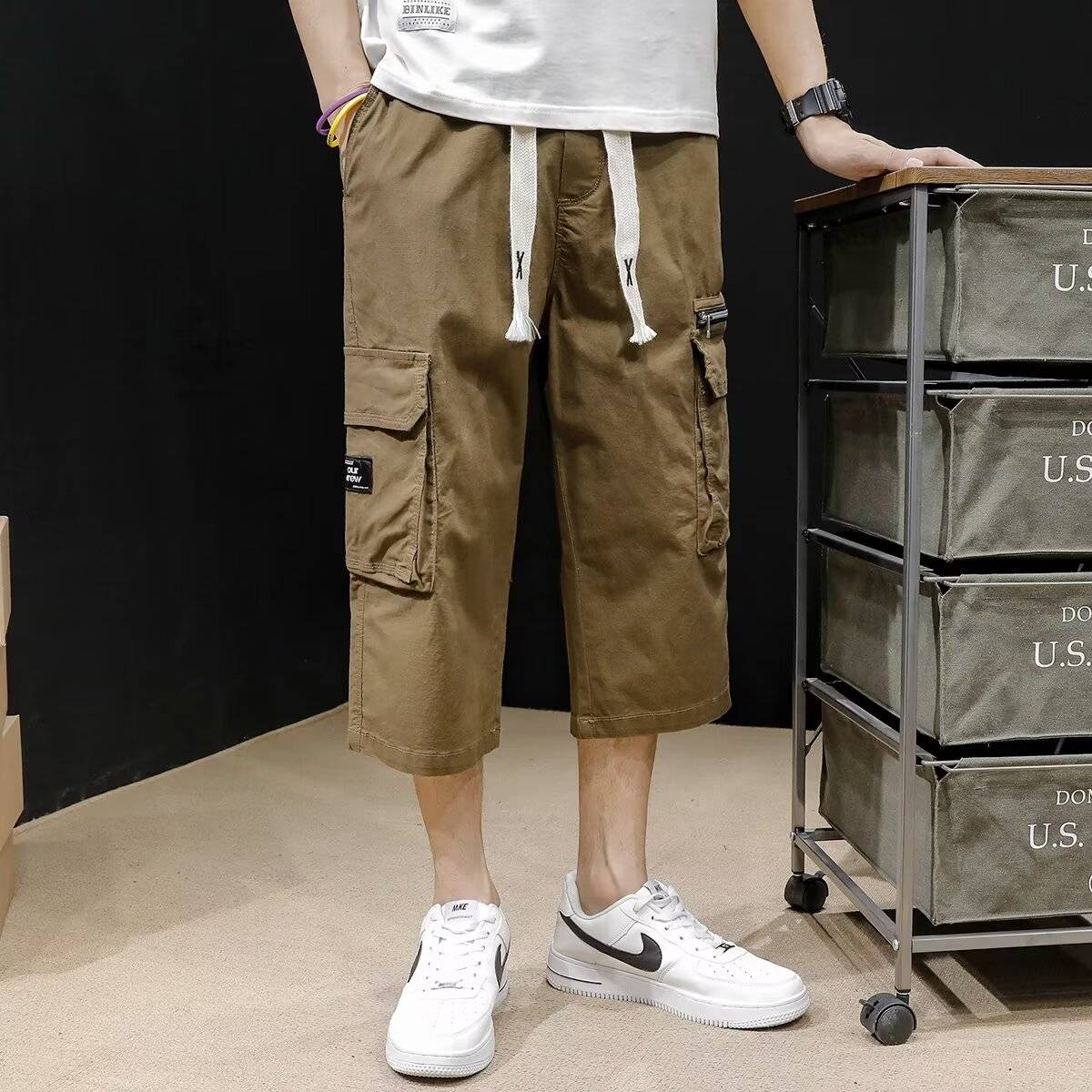 Loose waist drawing rope Workers shorts Men's horse pants loose size over -the -knee pants summer pure cotton casual zipper cropped pants