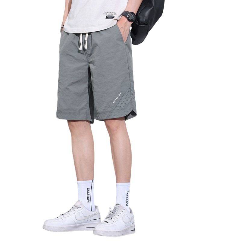 Summer casual shorts boys in summer thin loose beach horse pants ice silk pants men's sports five -point pants