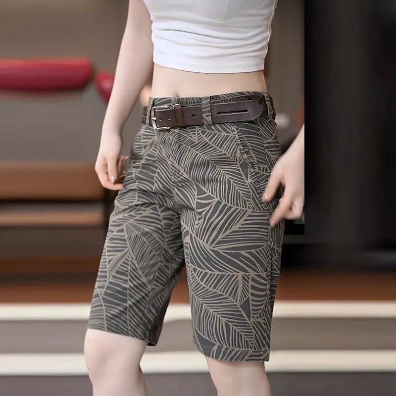 High-quality leisure shorts, the man with the summer air and air-free business quintessentially wears horse pants