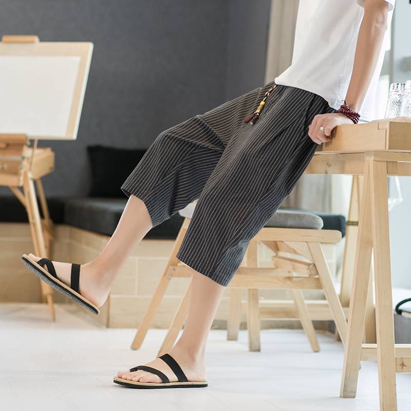 Men's shorts loose cropped jeans summer thin cotton, linen striped leisure pants trend large size sports horse pants pants