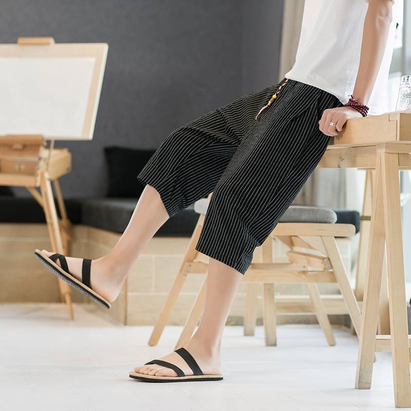 Men's shorts loose cropped jeans summer thin cotton, linen striped leisure pants trend large size sports horse pants pants