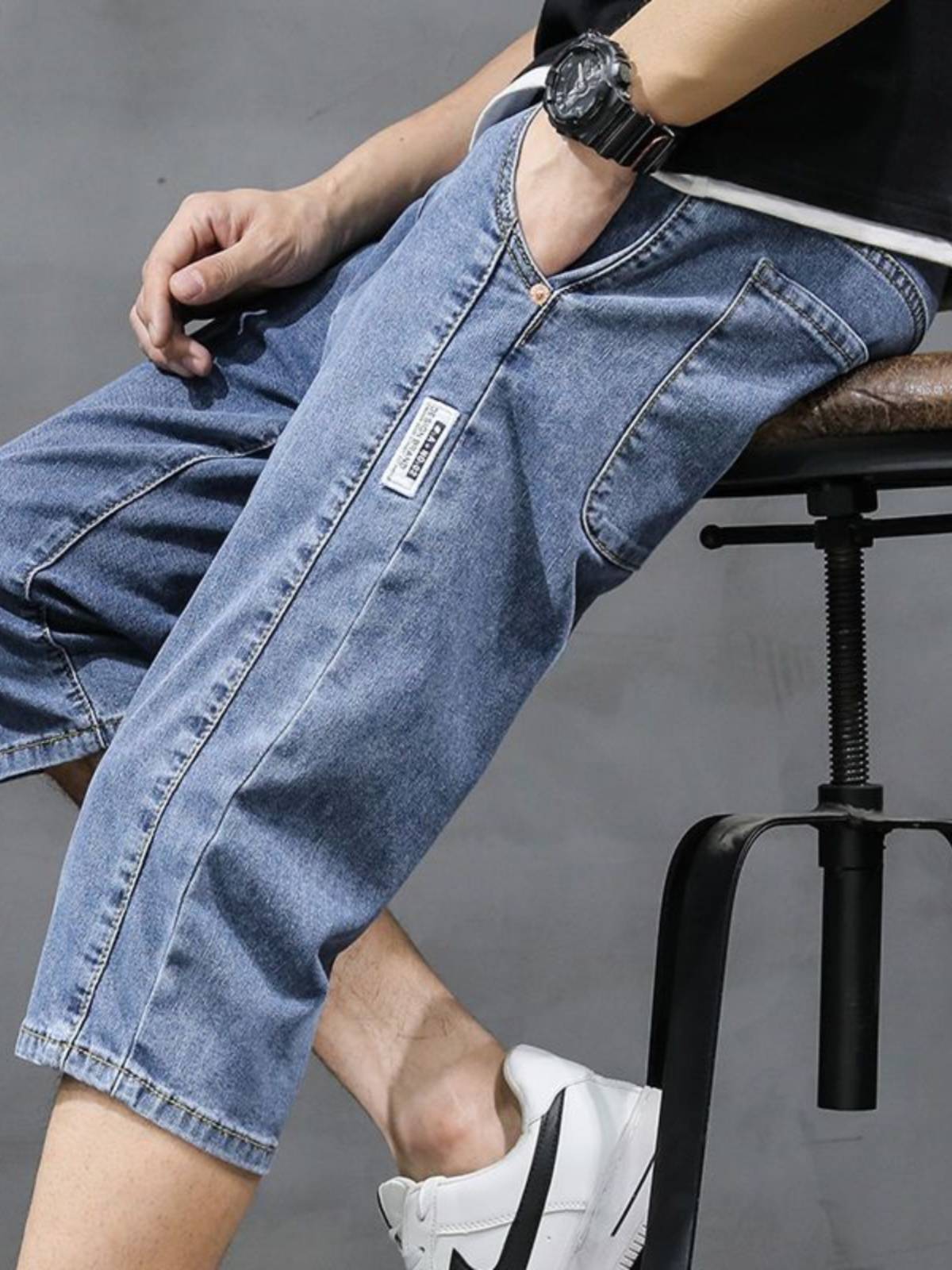 Summer thin blue men's loose straight tube seven -point denim shorts casual trendy youth stitching semi -horse pants