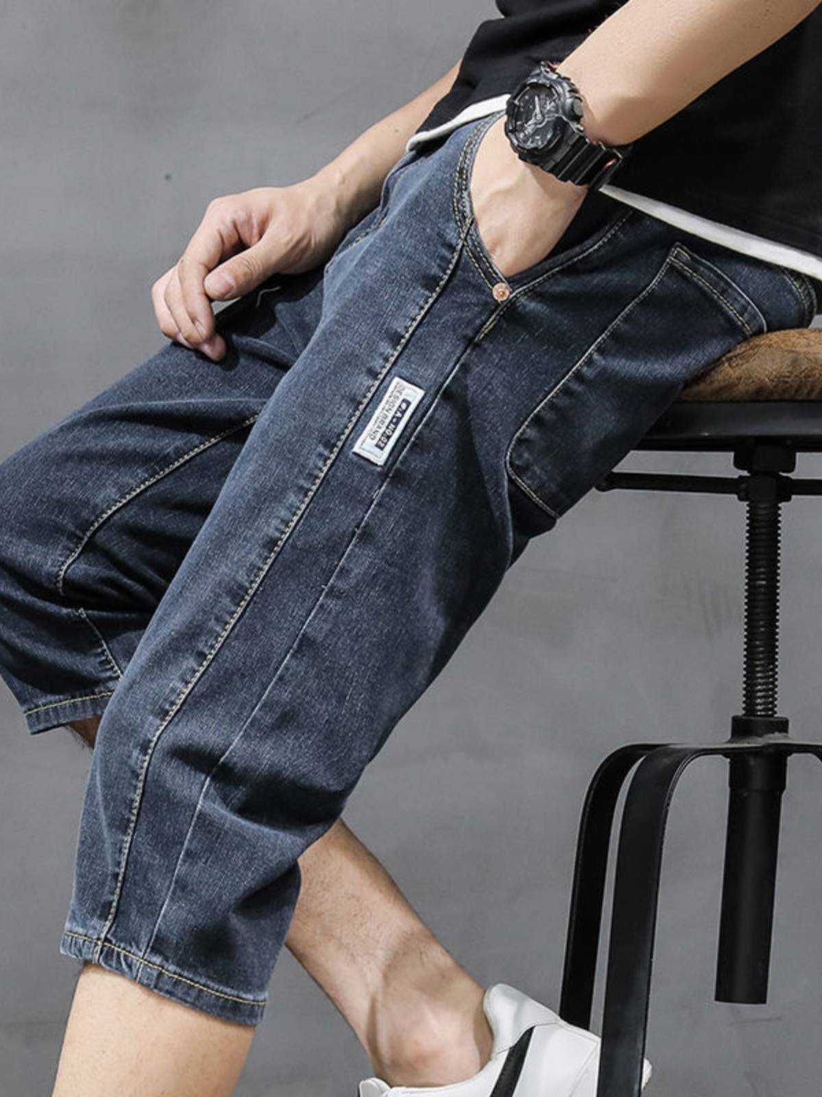 Summer thin blue men's loose straight tube seven -point denim shorts casual trendy youth stitching semi -horse pants