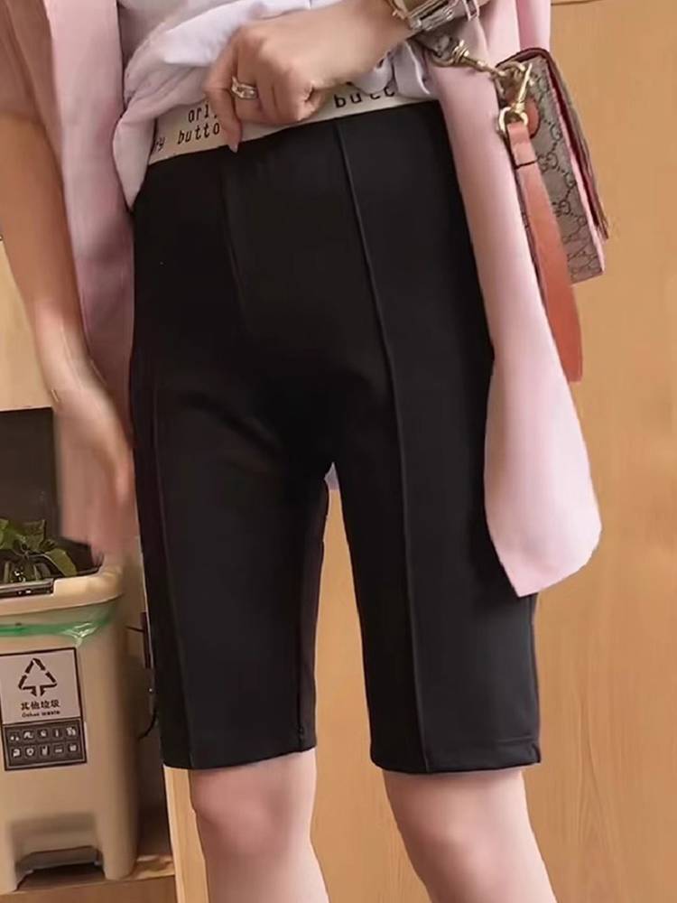 Black Five-Five Ride Girl, 2024 in summer