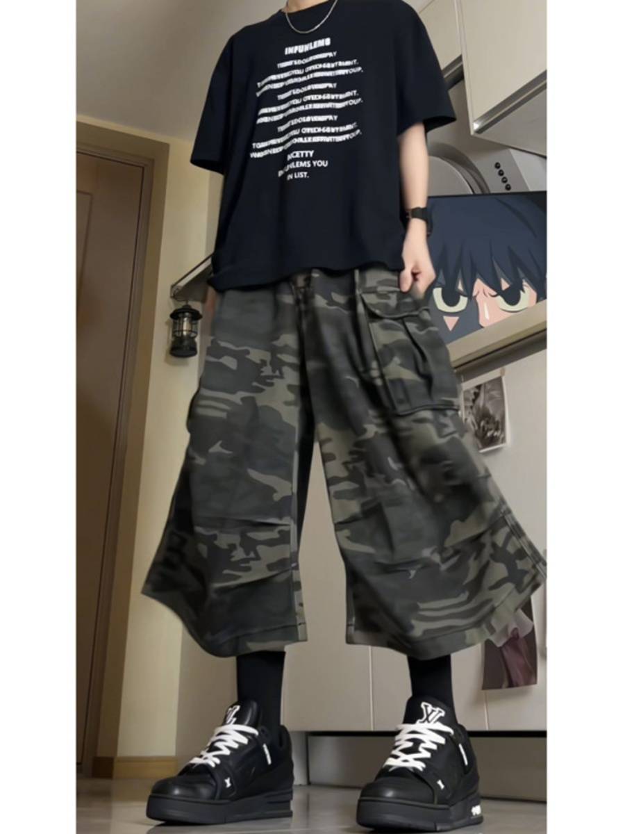 Big pocket American camouflage shorts Men in summer folding mountain paratrooper work pants straight -legged pants and horse pants