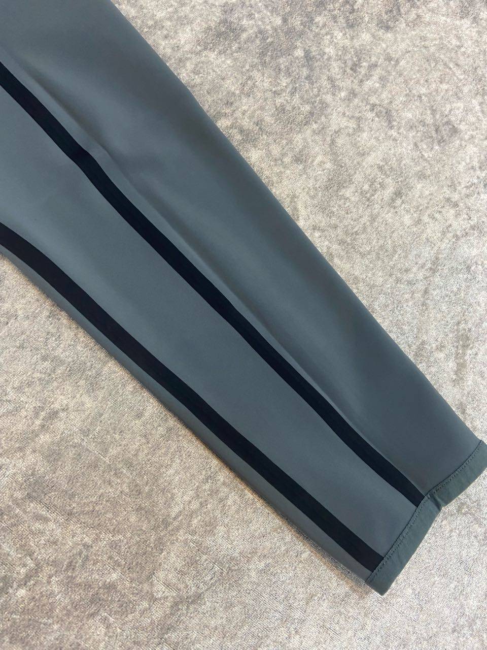 Horse-Y men's semi-glue seamless horse pants (cold silk thin) summer thin horse pants equestrian clothing