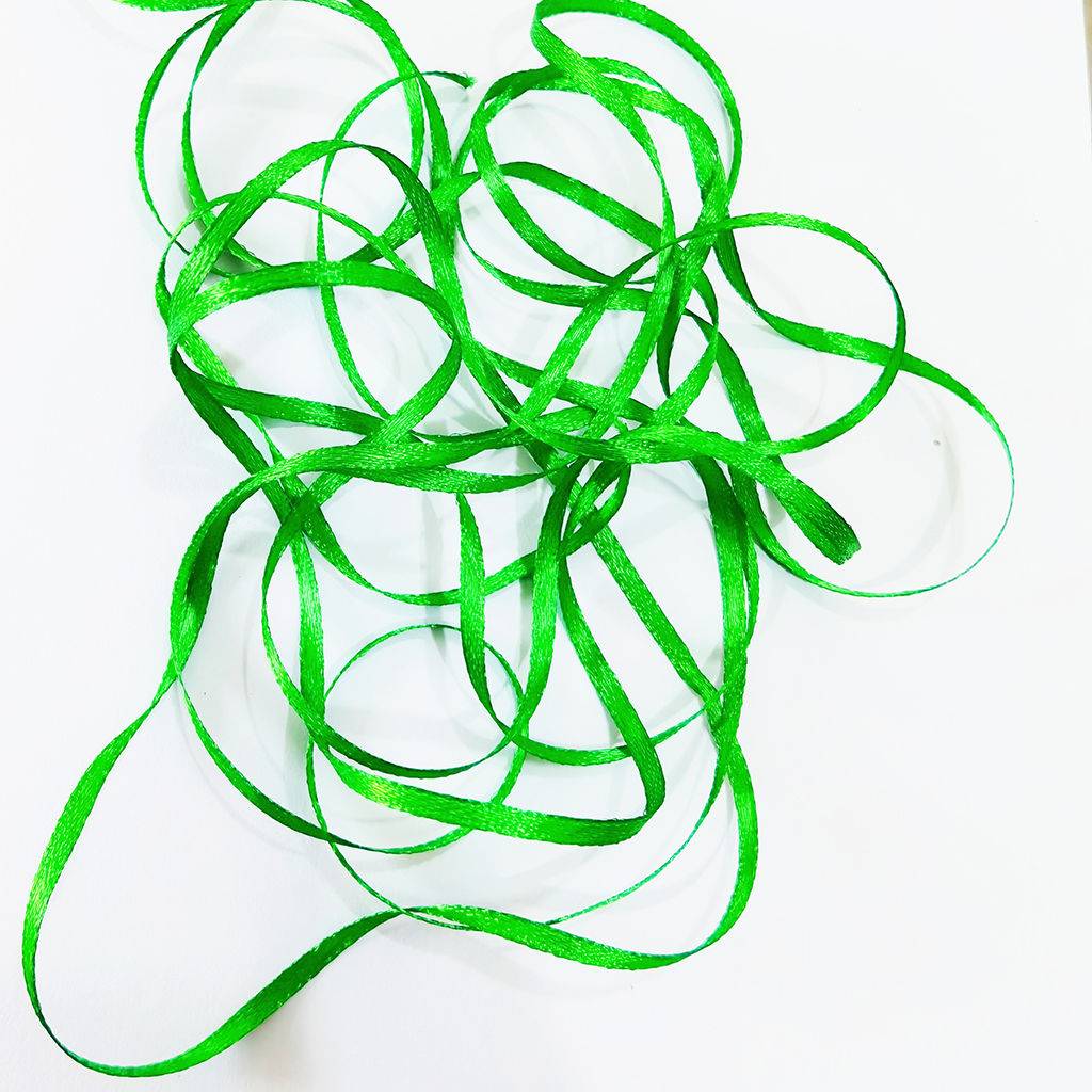 pure green 3mm wide flaw