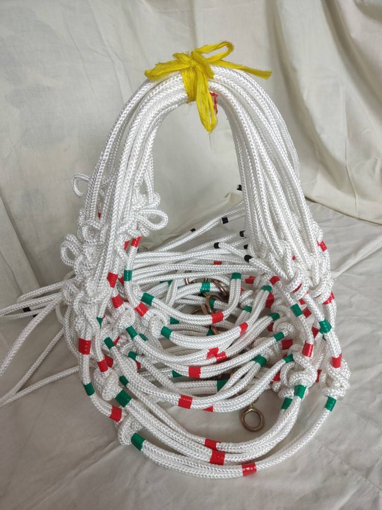 White modifiable size (within 800 pounds)