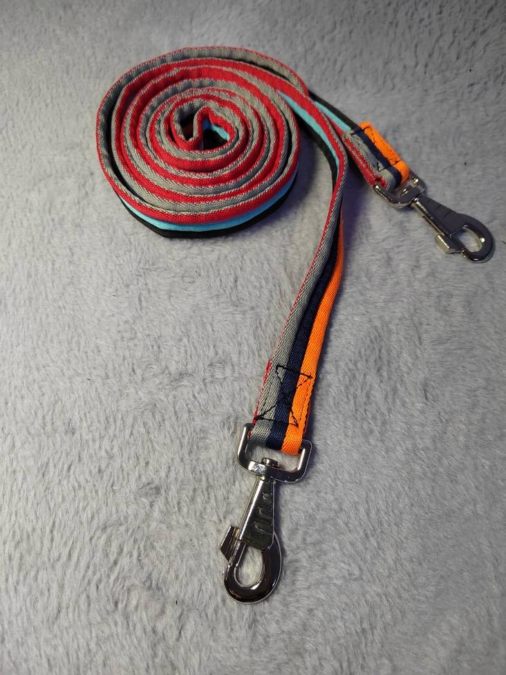 ♪ Ride the ropes and pull the ropes ♪