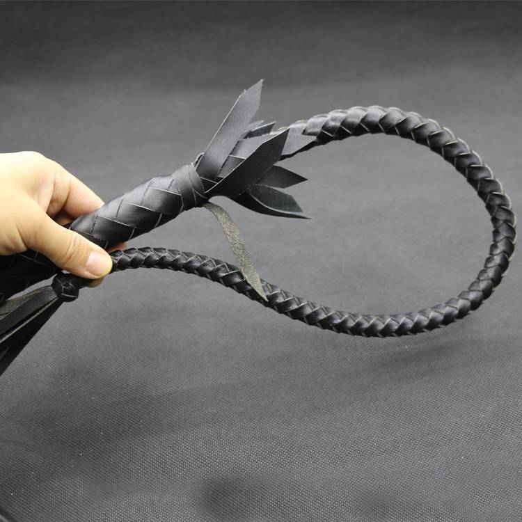  pure cowhide whip whip whip horses, riding dance, anti -body whip martial arts whip shadow television props