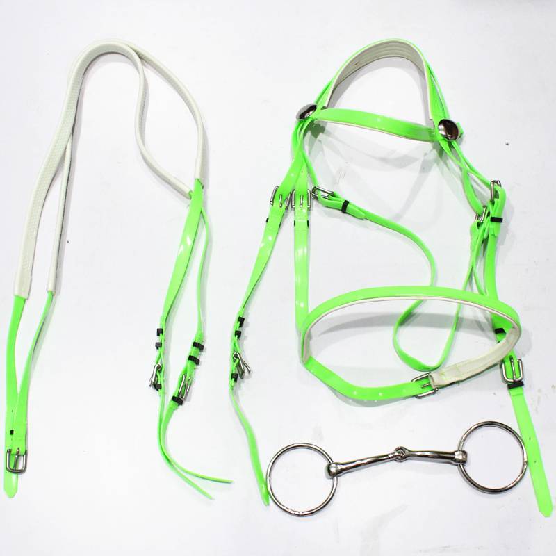 Shuile reins PVC Pama chewing full set of chewed horses, small and small horses, horseproot products, water tap