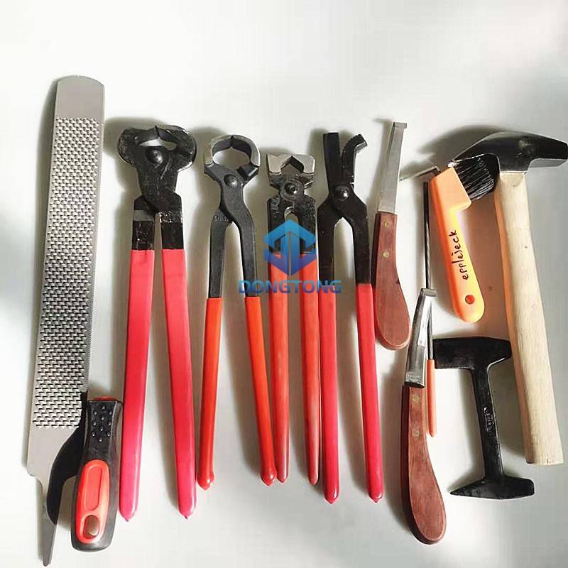 9 sets of nails (medium)