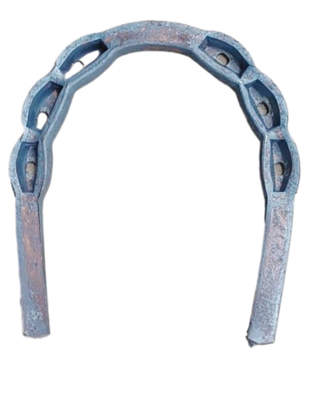 Horseshoes and horseshoes