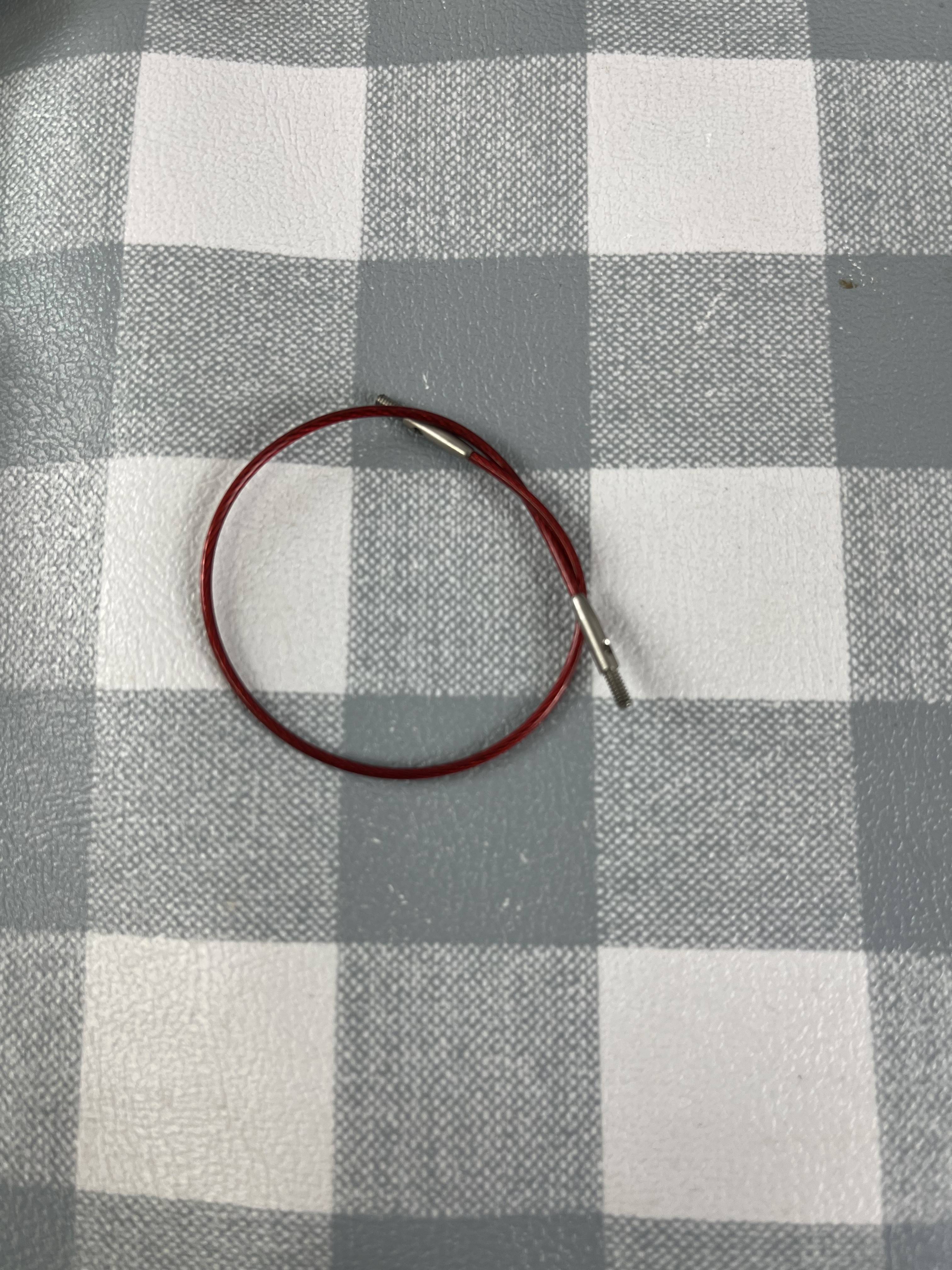 Red rope, 15 centimeters