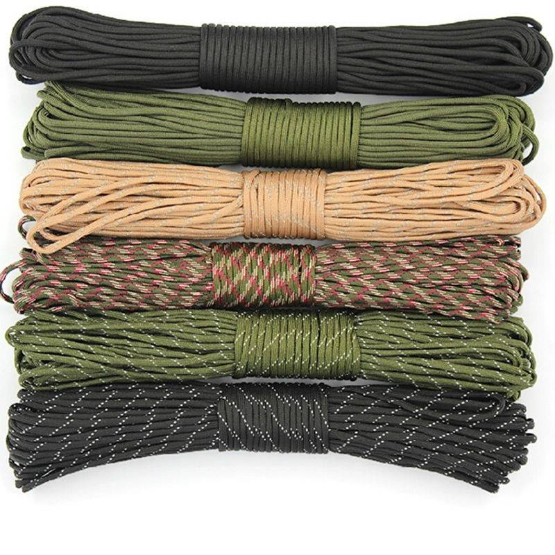 The knife entangled the rope horn with the rope of the rope of the rope handle, the handle of the handle wraps the handle of the handle is dedicated