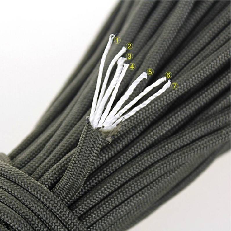 The knife entangled the rope horn with the rope of the rope of the rope handle, the handle of the handle wraps the handle of the handle is dedicated