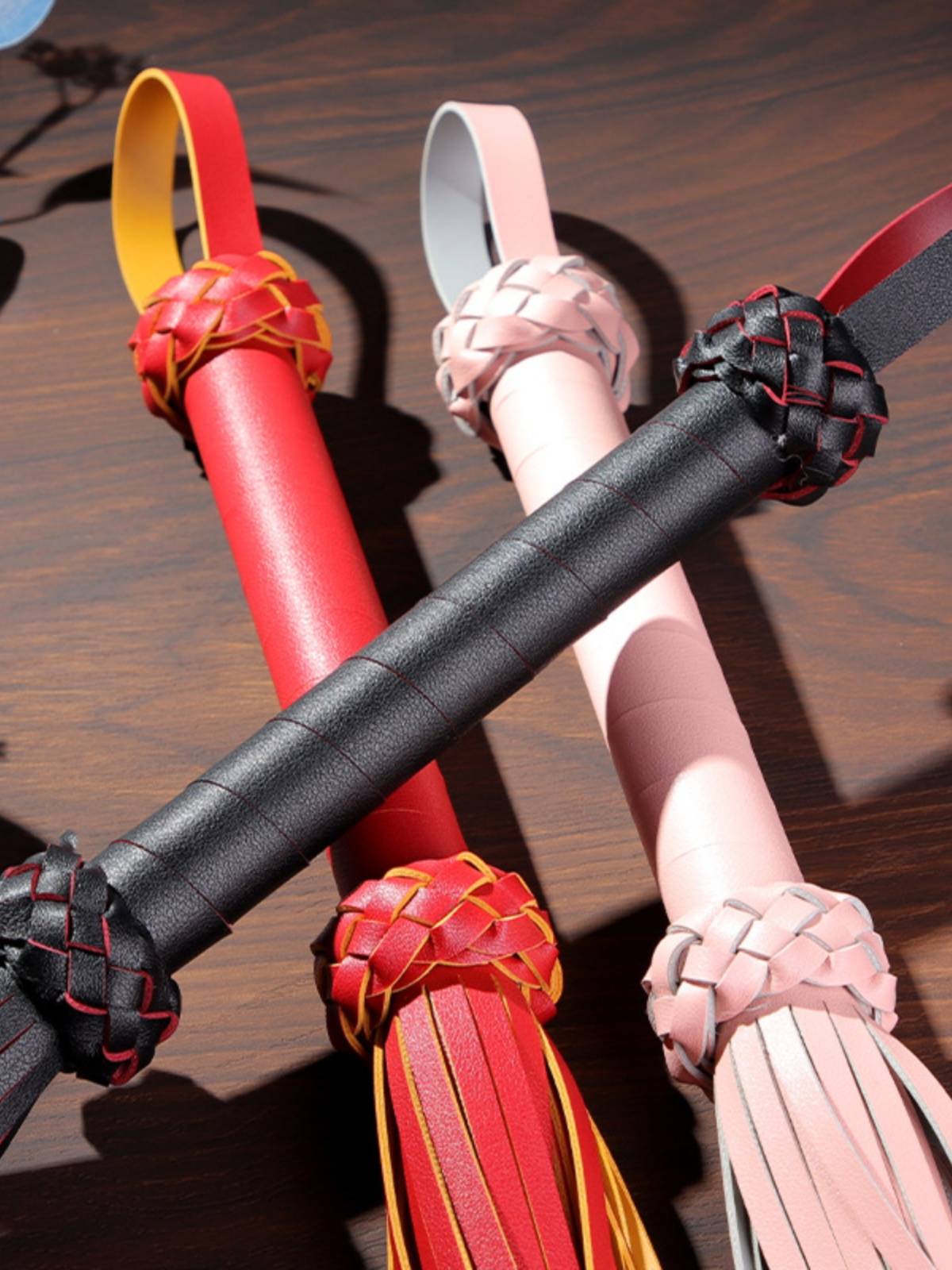 SP small circle tools Sandllow whip small leather whip small circle practice novice novice does not hurt the macaron stream splason husband wife role performance