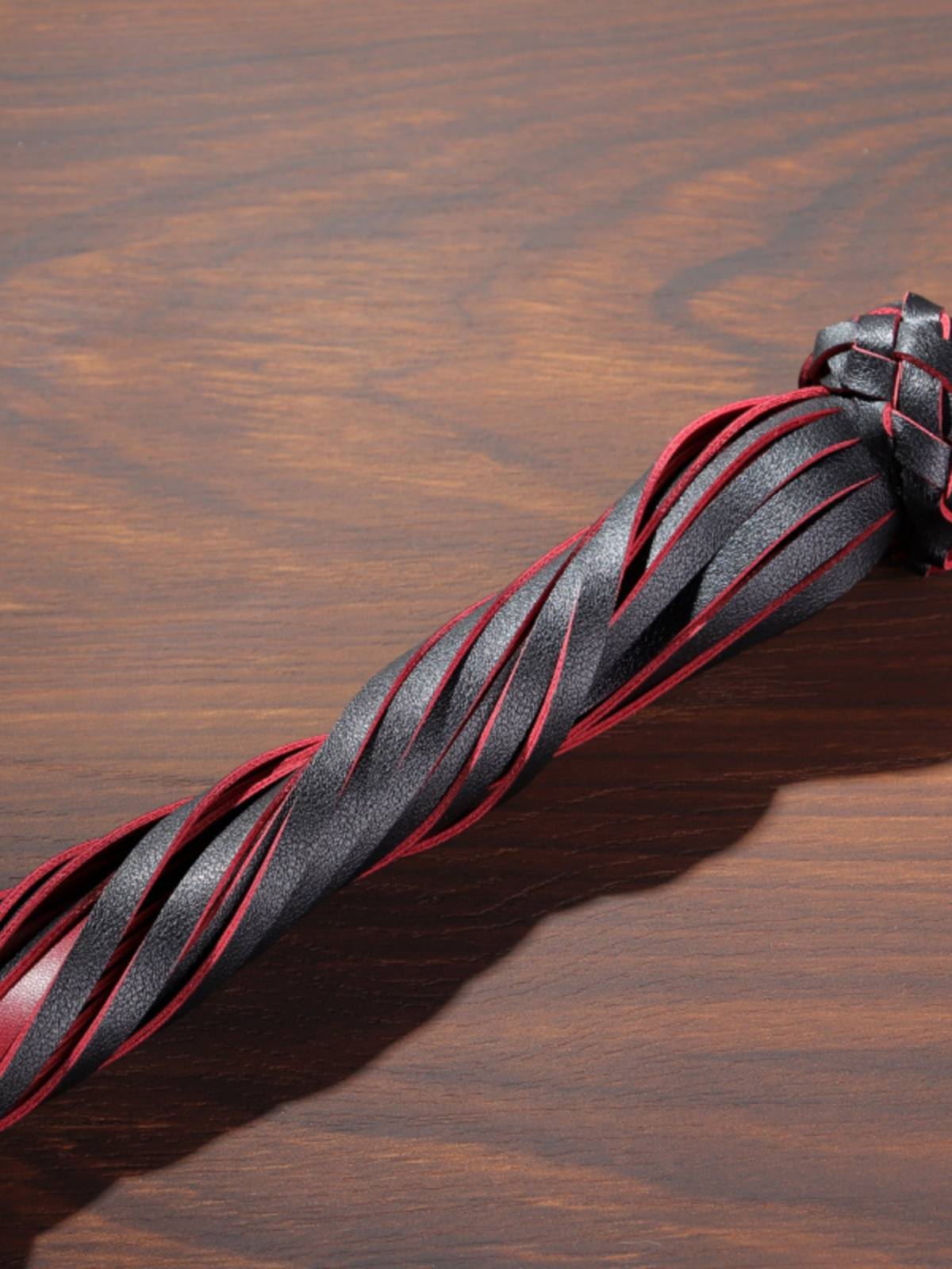 SP small circle tools Sandllow whip small leather whip small circle practice novice novice does not hurt the macaron stream splason husband wife role performance