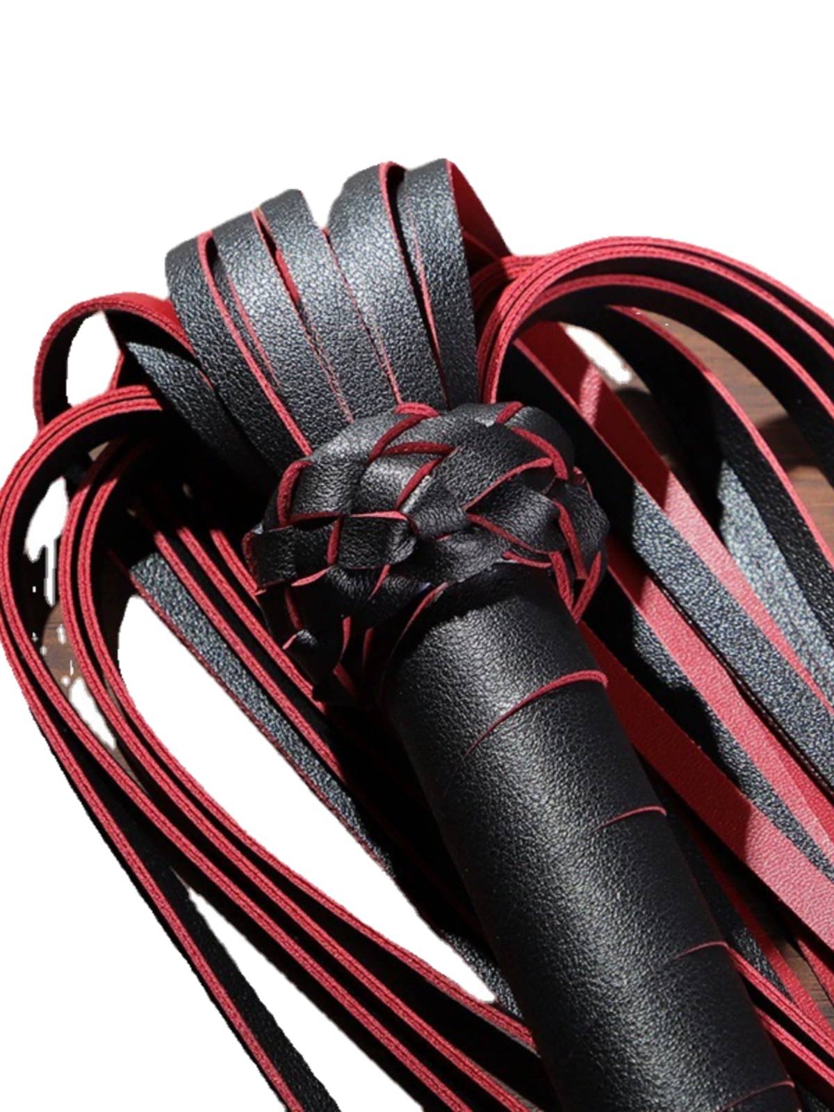 SP small circle tools Sandllow whip small leather whip small circle practice novice novice does not hurt the macaron stream splason husband wife role performance