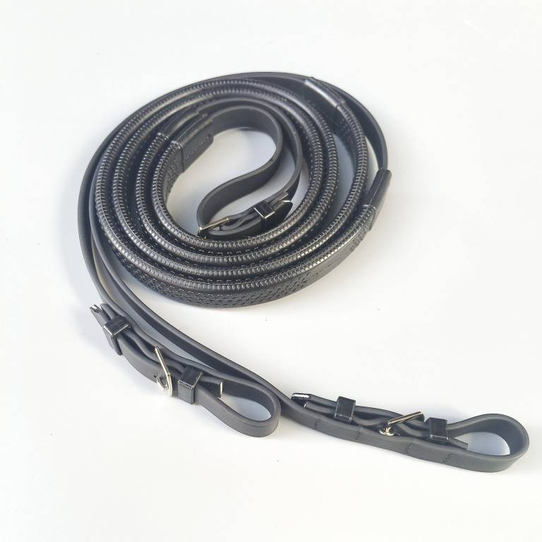 SECTION PVC (BLACK)