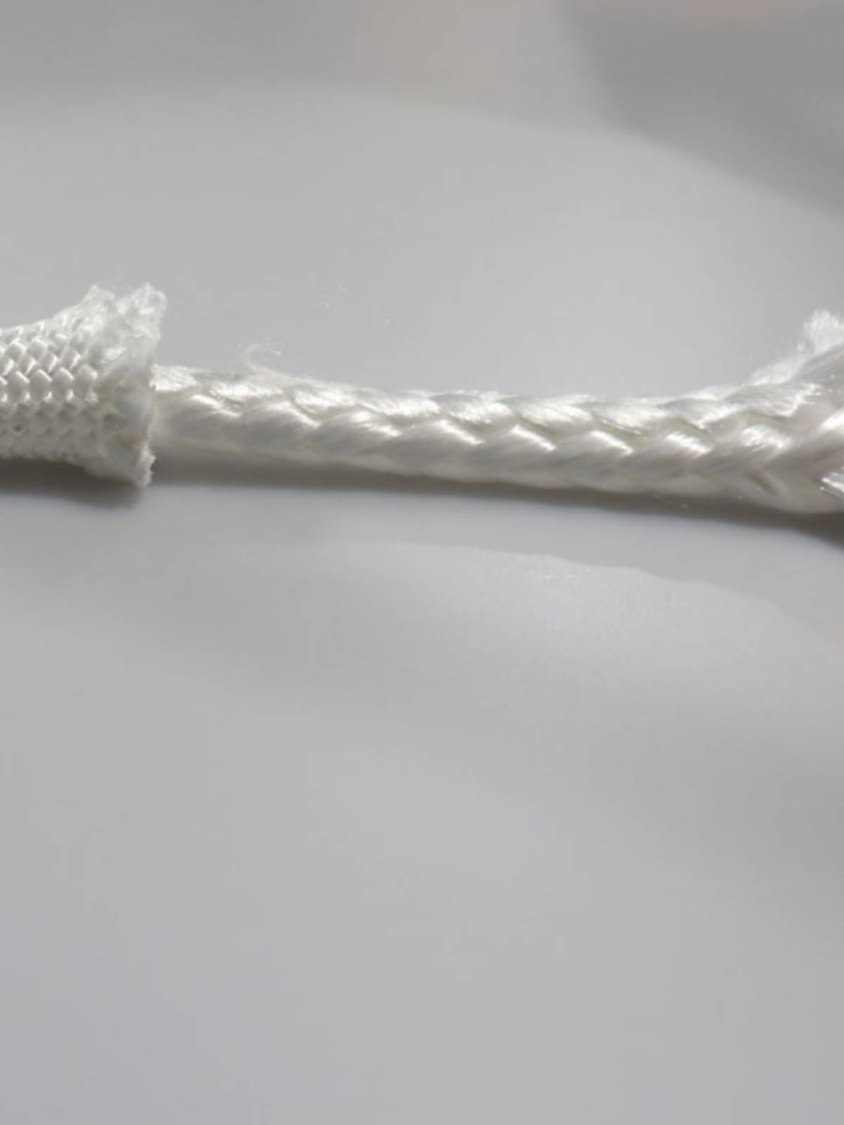 Hercules high -molecular measuring polyethylene rope resistant acid -alkali wear resistance ship cable rope sea rescue rope sailing rope