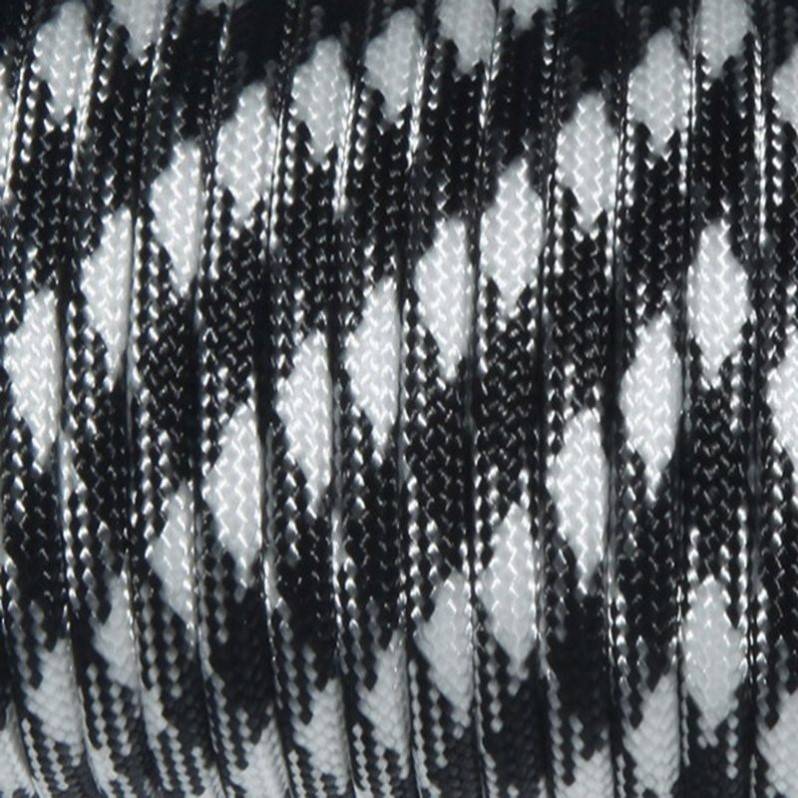 Black and white, 20 meters