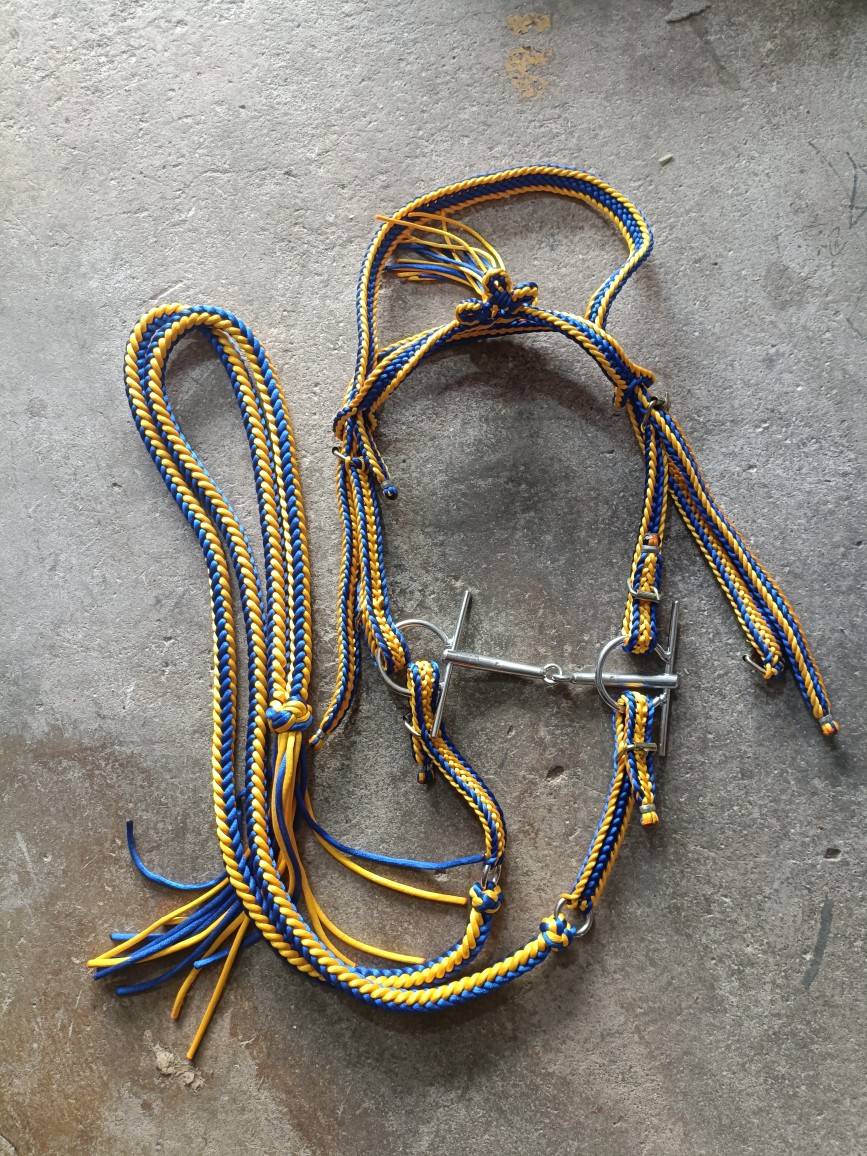 Shuile woven horse chewing color nylon rope woven Shuile