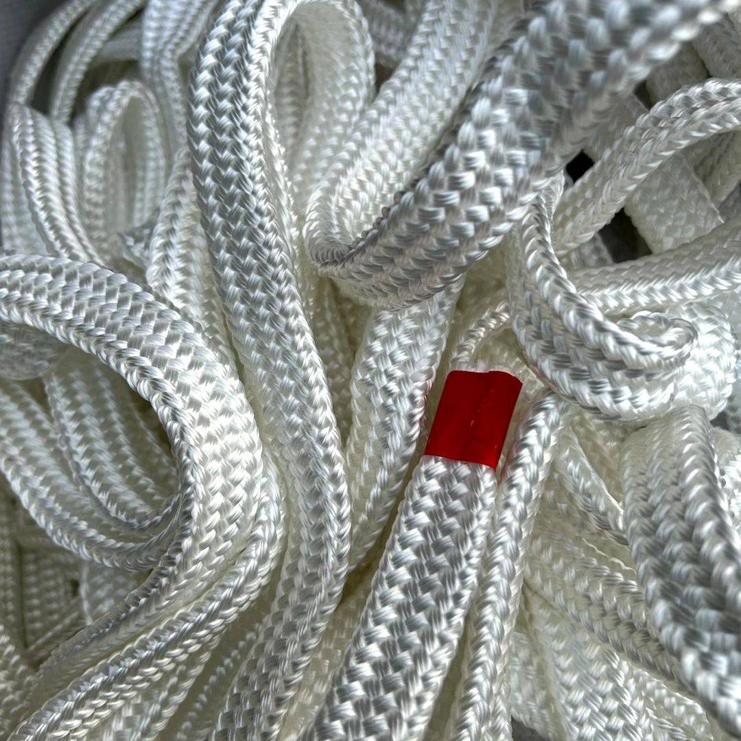 Upgraded aircraft net rope, wear -resistant thickened bull rope, bull rope to help production rope film pressure film, brake rope trailer