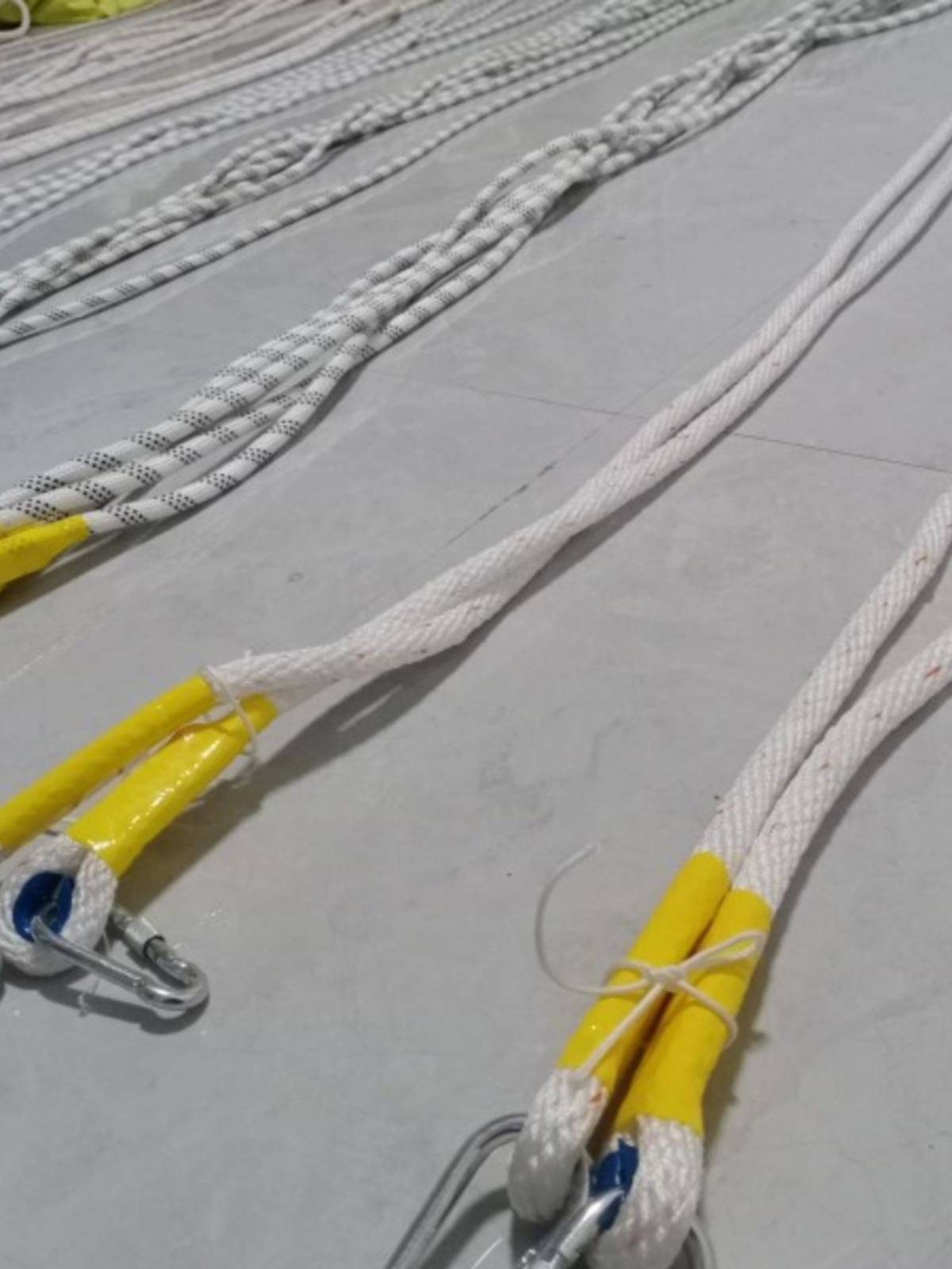 Rope with hook rope horsepower horses ropes, dog rope tie sheep rope, wear -resistant and thick soft rope